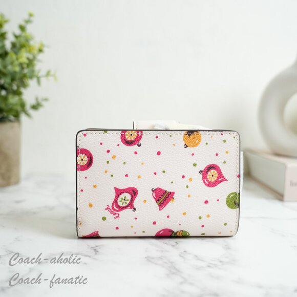 COACH C7413 Medium Corner Zip Wallet With Ornament Print Gold/Chalk Multi - Picture 2 of 9